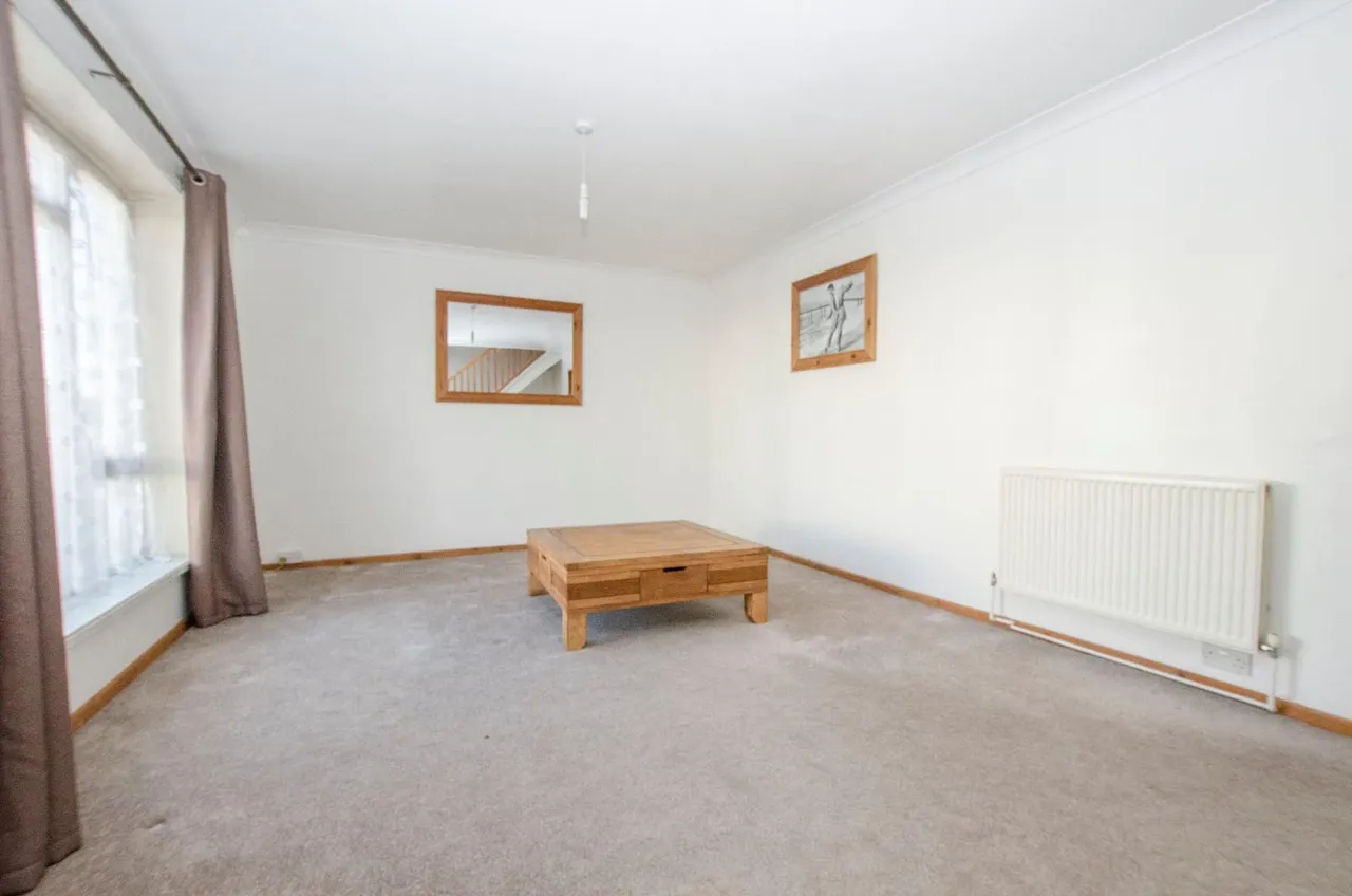 Barnfield Close, Southampton, SO19 9GT, photo 2