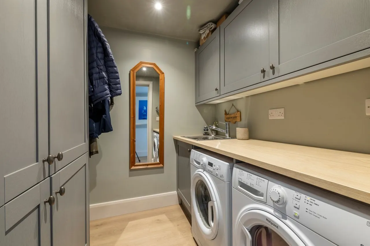 Allens Lane, Wells, BA5, photo 26
