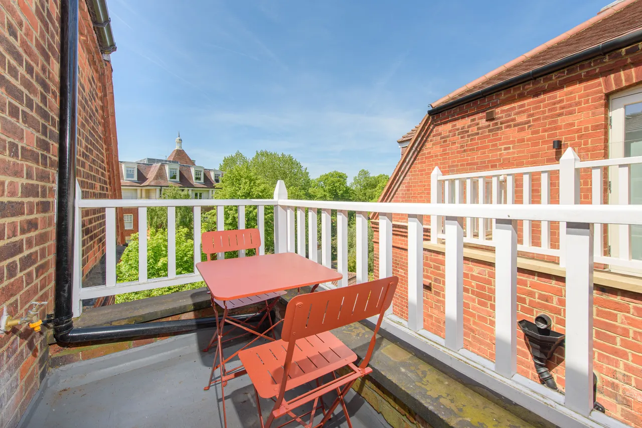 Flat 4, 2 Windmill Hill, London, photo 10