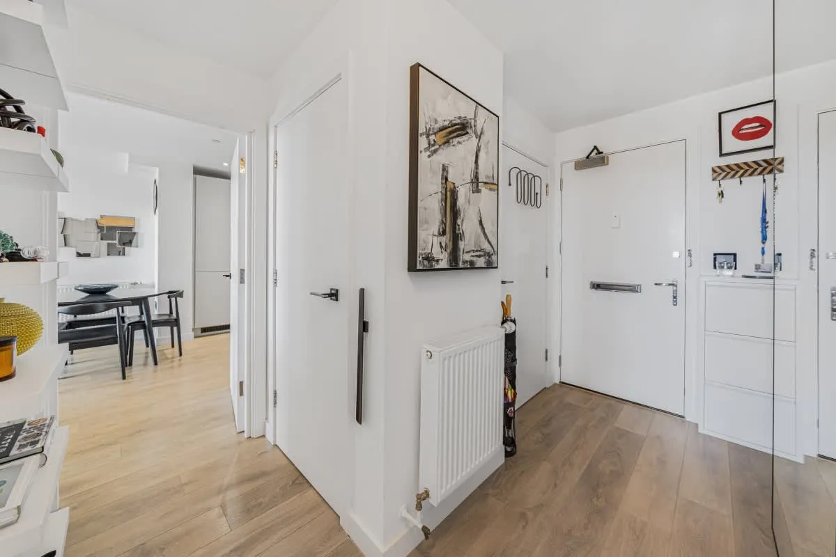 Wells Terrace, London, N4, photo 13