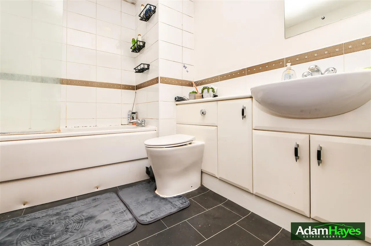 Kingsway, North Finchley, N12, photo 5
