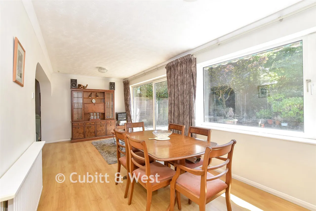 Newlands Road, Crawley, RH11, photo 6