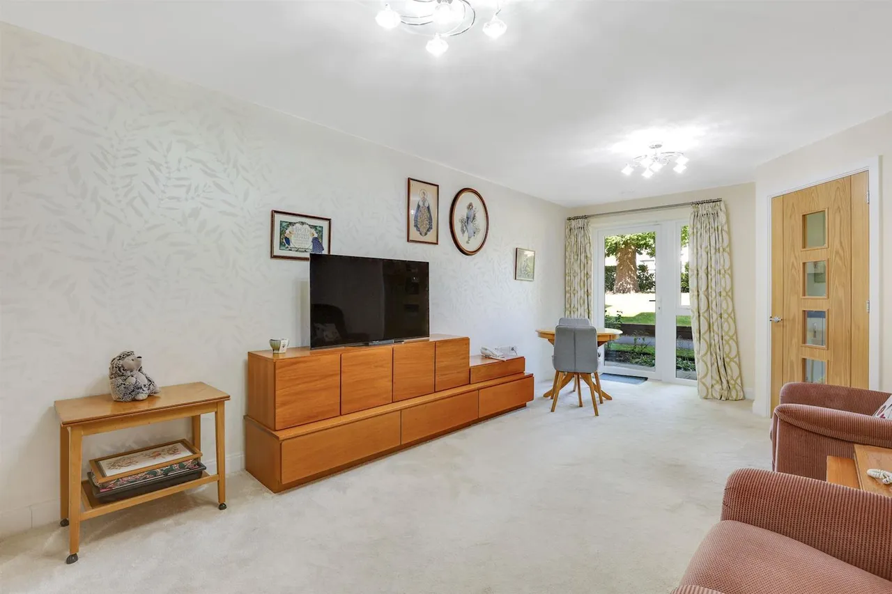 Addington Road, Sanderstead, CR2, photo 2