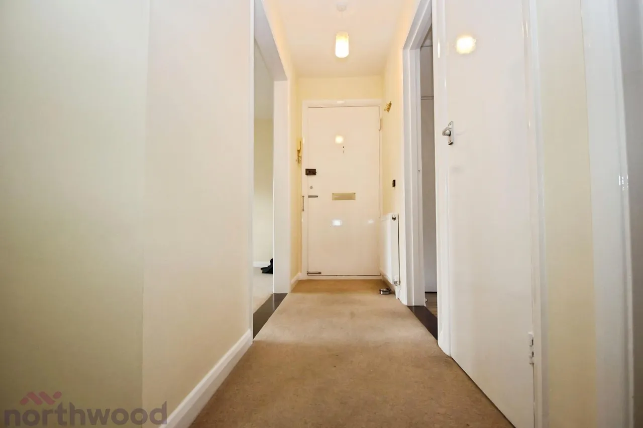 Queens Road, High Wycombe, HP13, photo 4