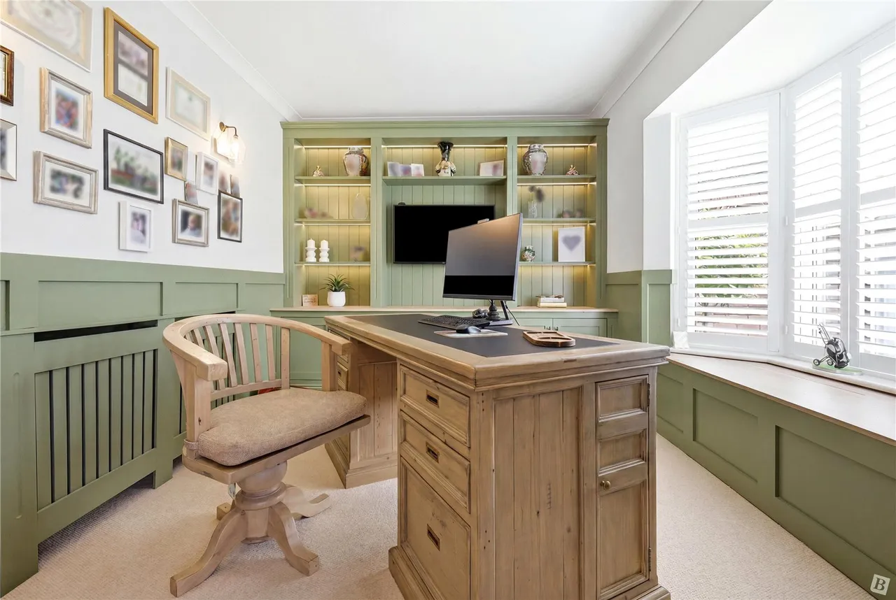 Standen Avenue, South Woodham Ferrers, Chelmsford, Essex, CM3, photo 11