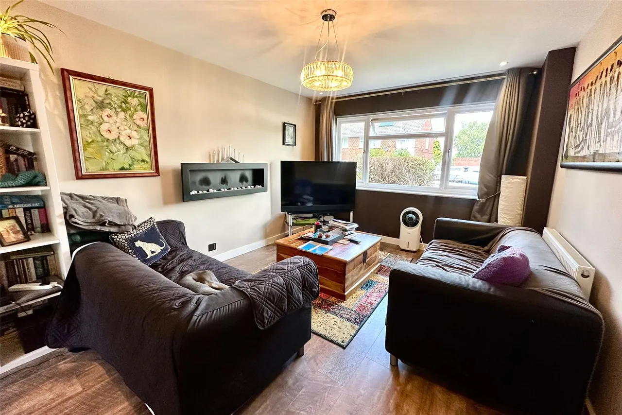 Holland Pines, Bracknell, Berkshire, RG12 8UZ, photo 5