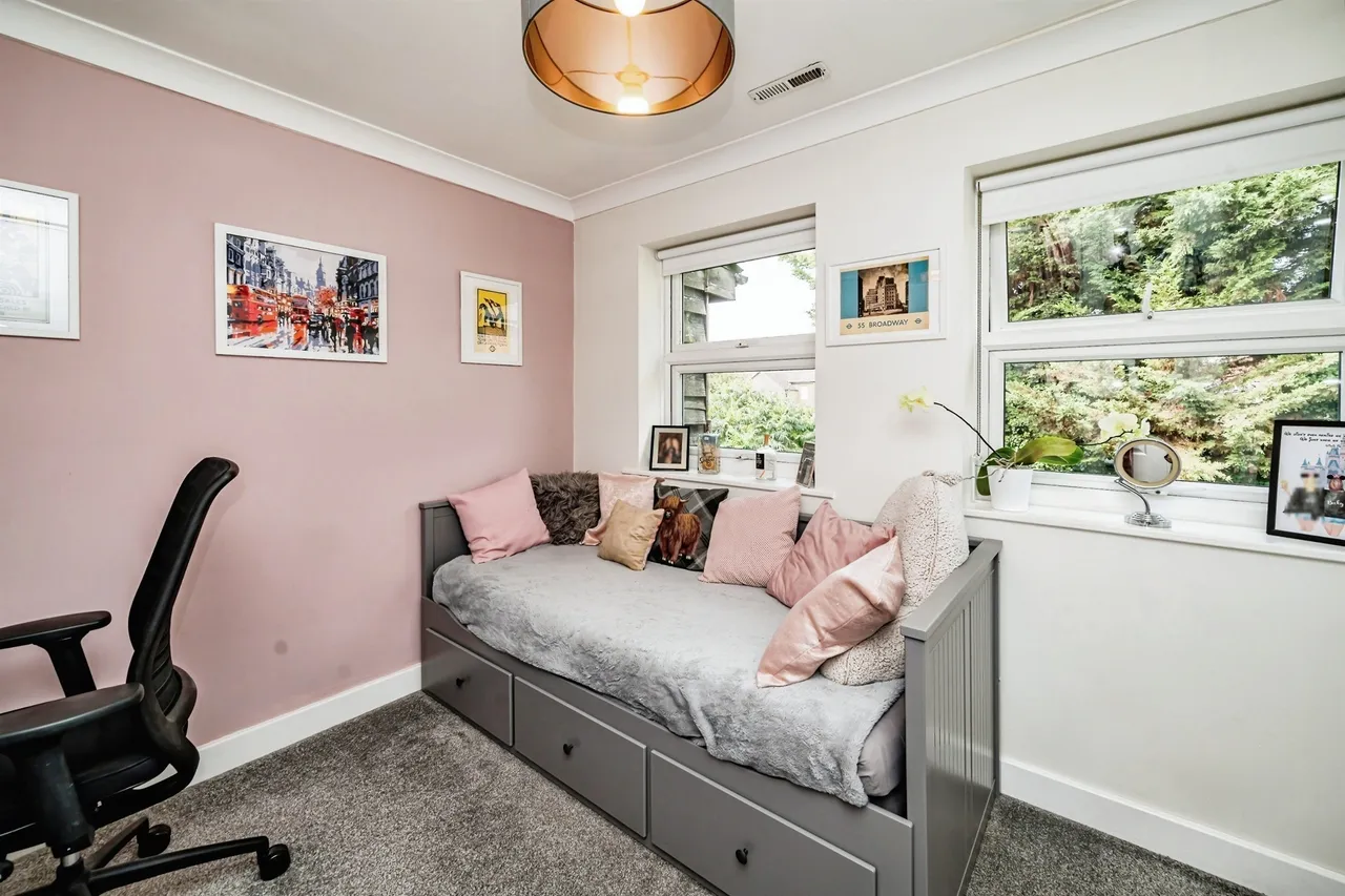 Harkness Road, Burnham, SL1, photo 14