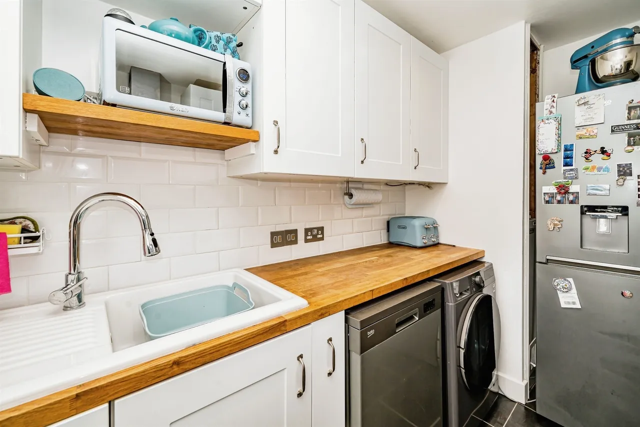 Harkness Road, Burnham, SL1, photo 4