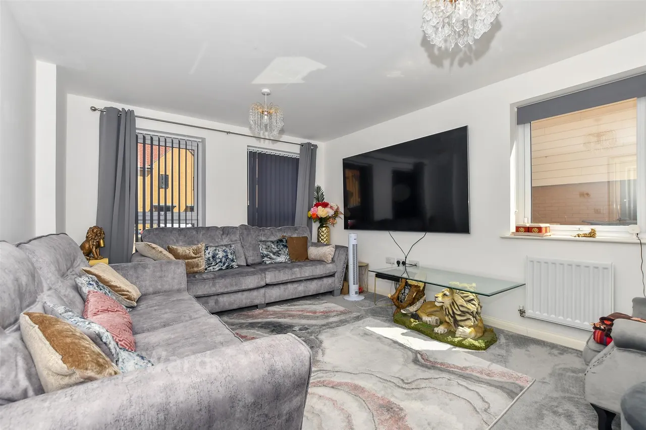 Brickearth Mews, Faversham, ME13, photo 6
