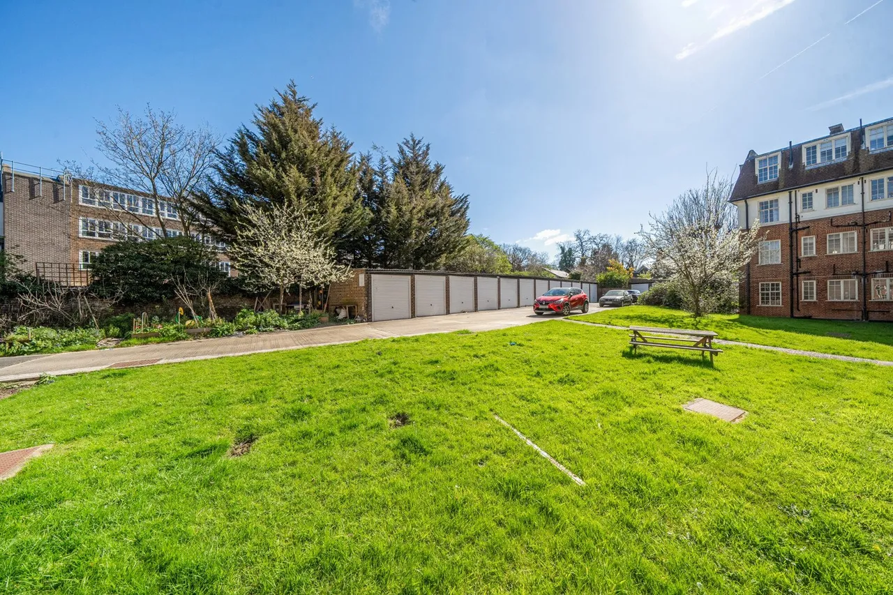 Belmont Grove, SE13, photo 13