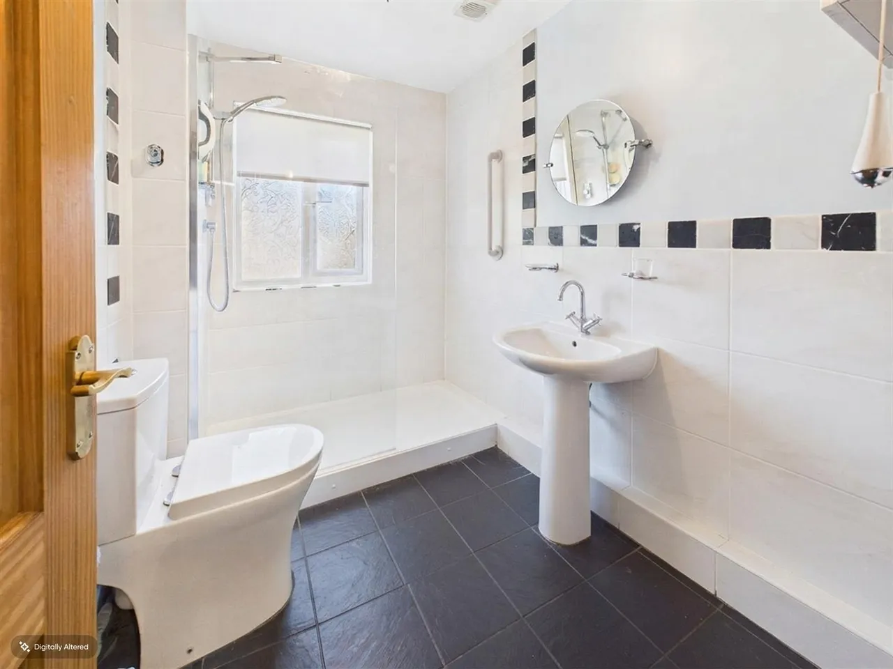 Peverel Road, Ifield, RH11, photo 5