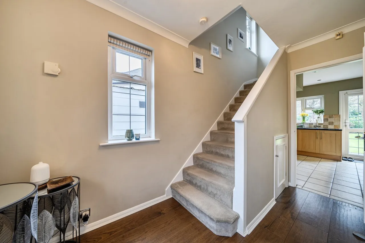 Cathcart Drive, BR6, photo 12