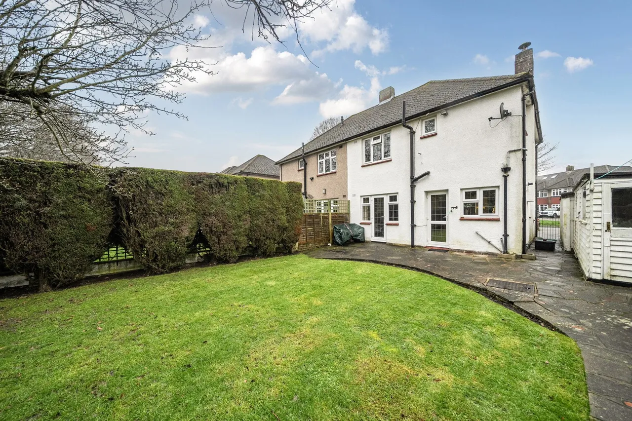 Cathcart Drive, BR6, photo 16