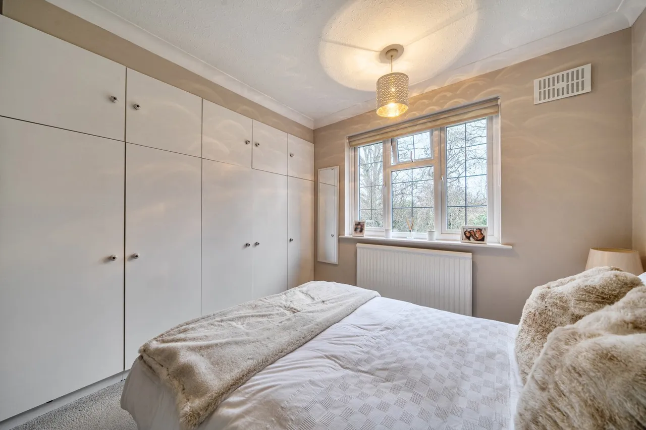 Cathcart Drive, BR6, photo 18