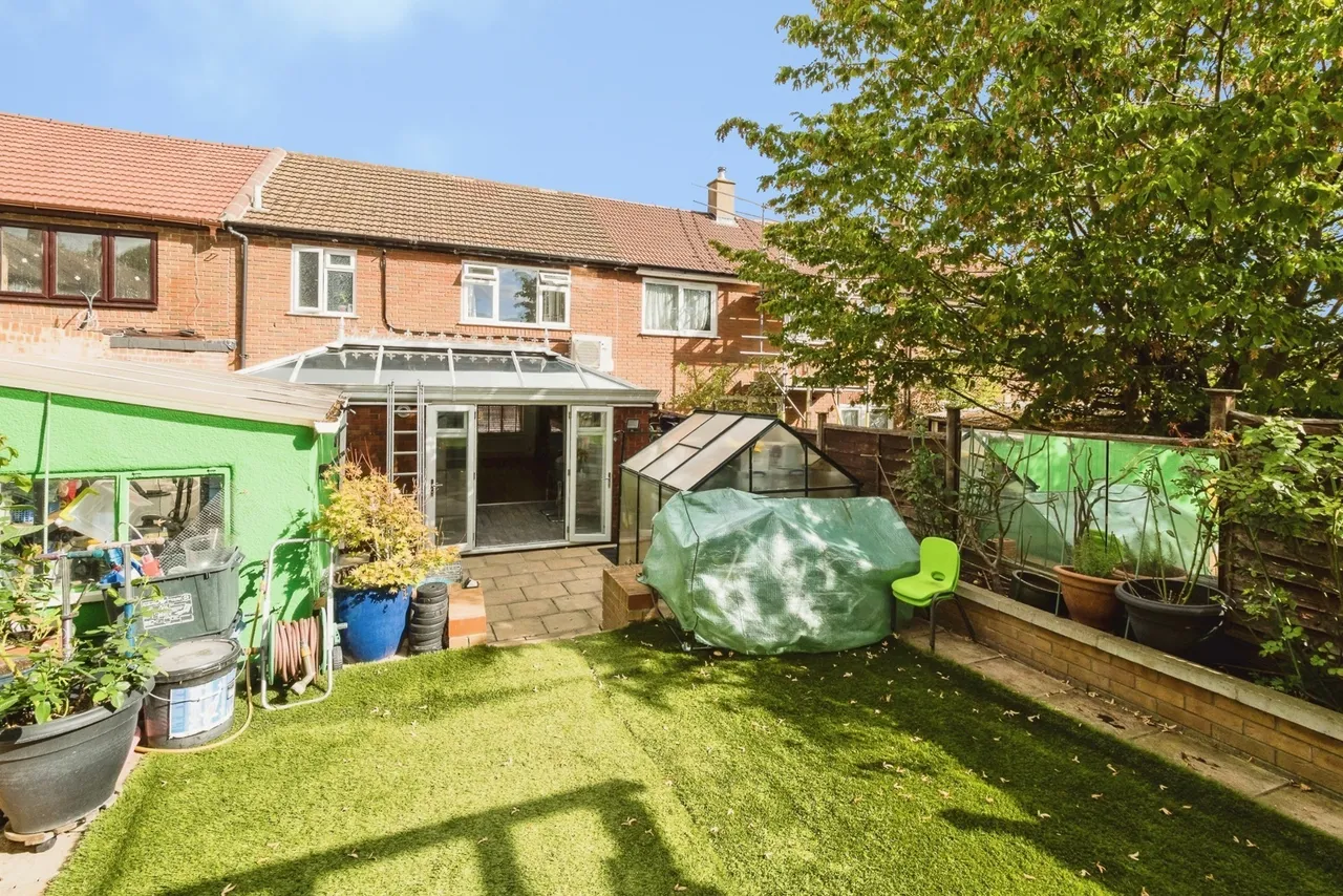 Fletcher Road, Chigwell, IG7, photo 9