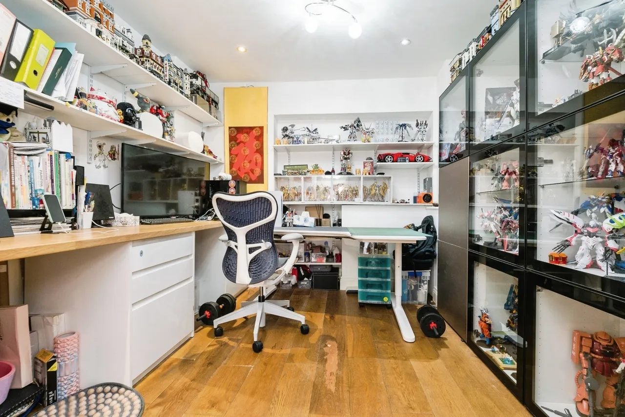 Fletcher Road, Chigwell, IG7, photo 10