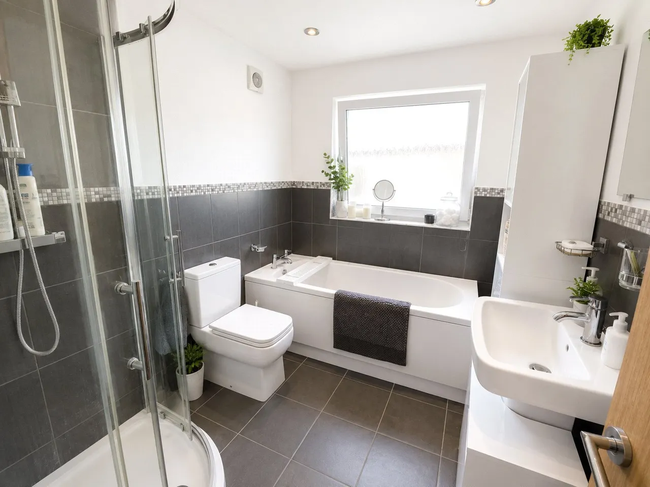 Quaker Lane, Northallerton, North Yorkshire, DL6, photo 11