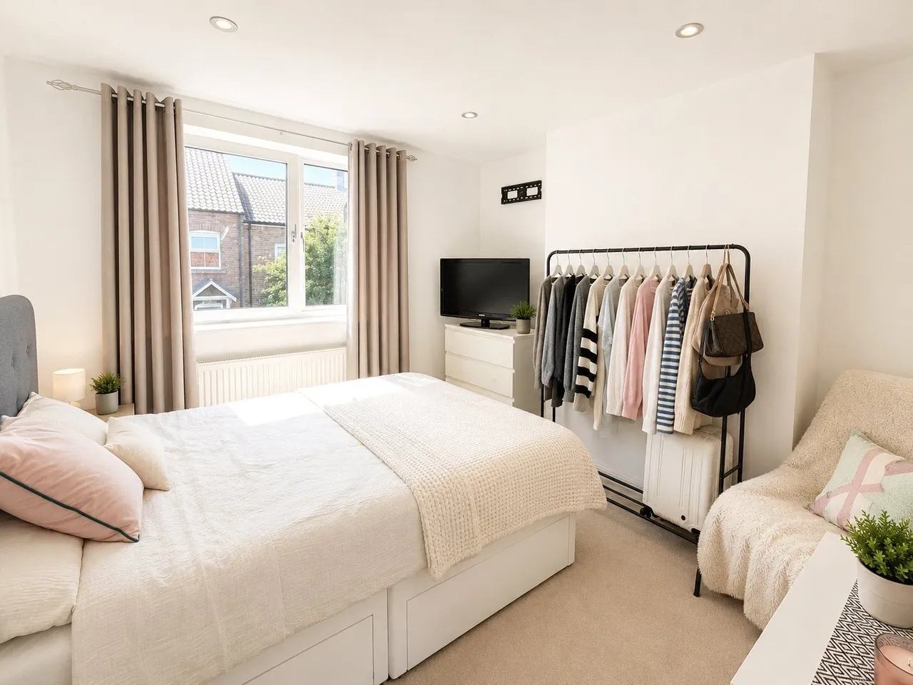 Quaker Lane, Northallerton, North Yorkshire, DL6, photo 9