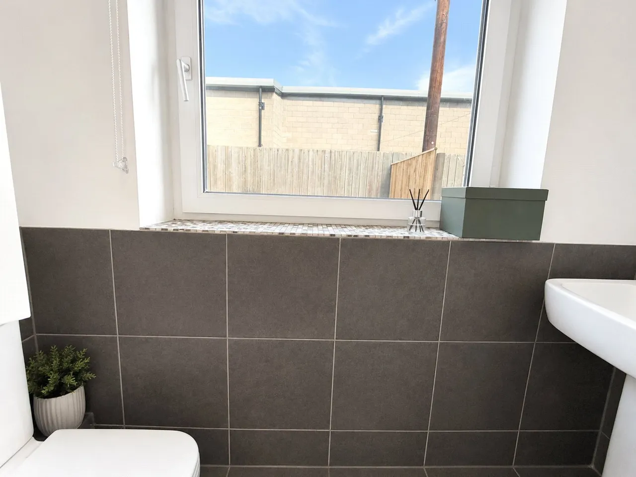 Quaker Lane, Northallerton, North Yorkshire, DL6, photo 7