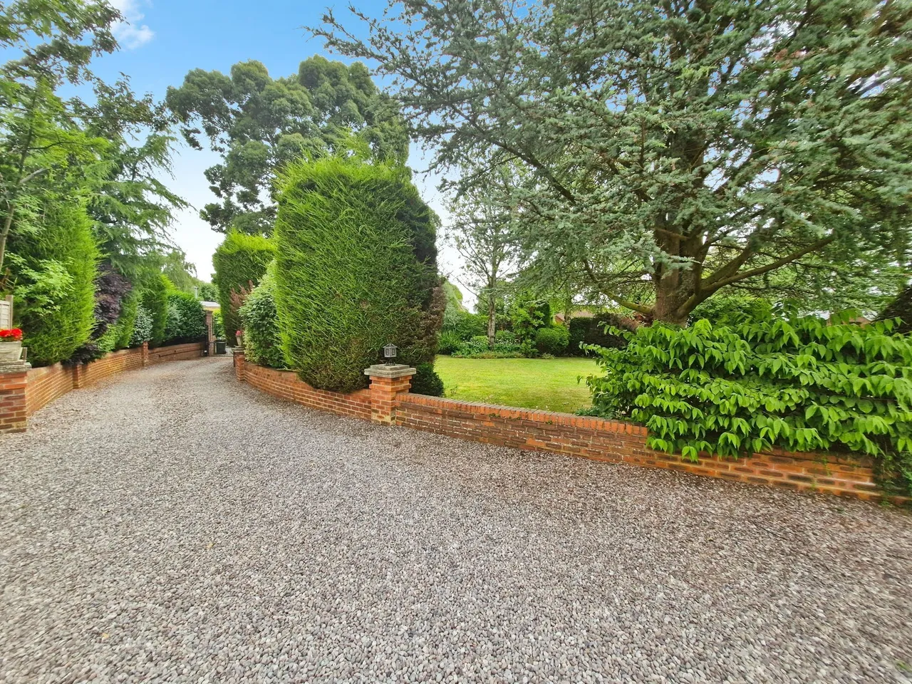 Hall Park, Swanland, HU14, photo 17