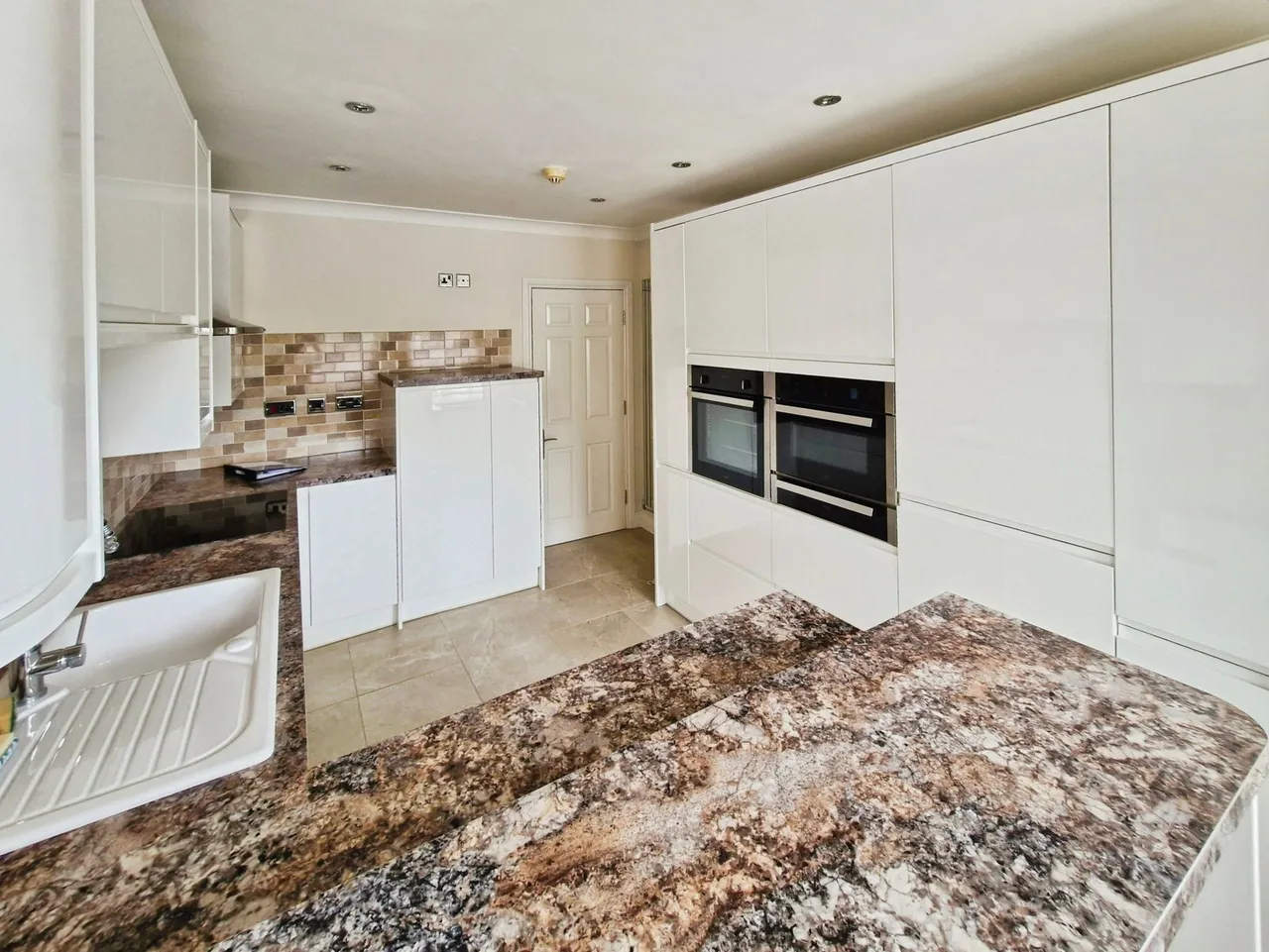 Hall Park, Swanland, HU14, photo 11