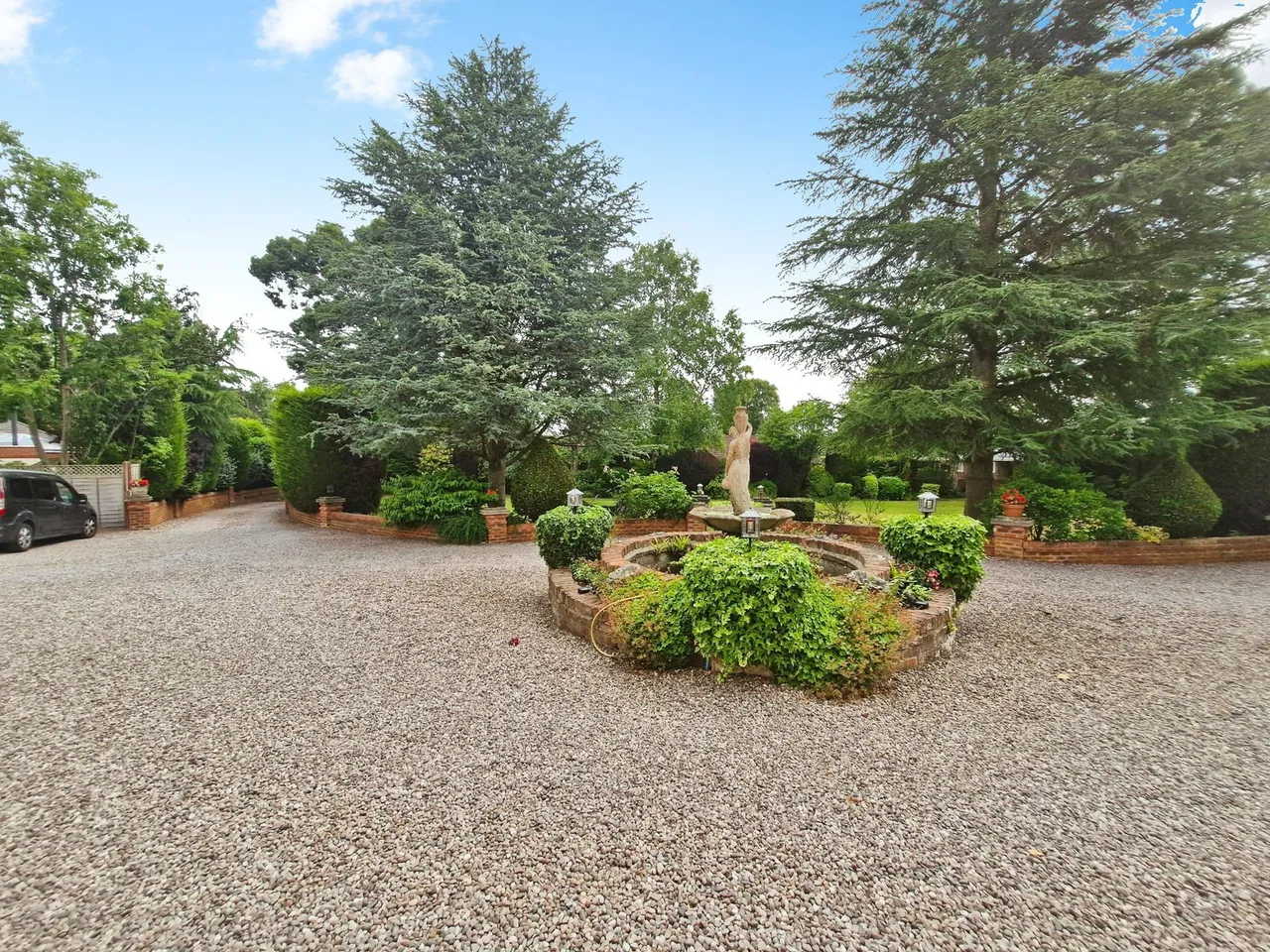 Hall Park, Swanland, HU14, photo 21