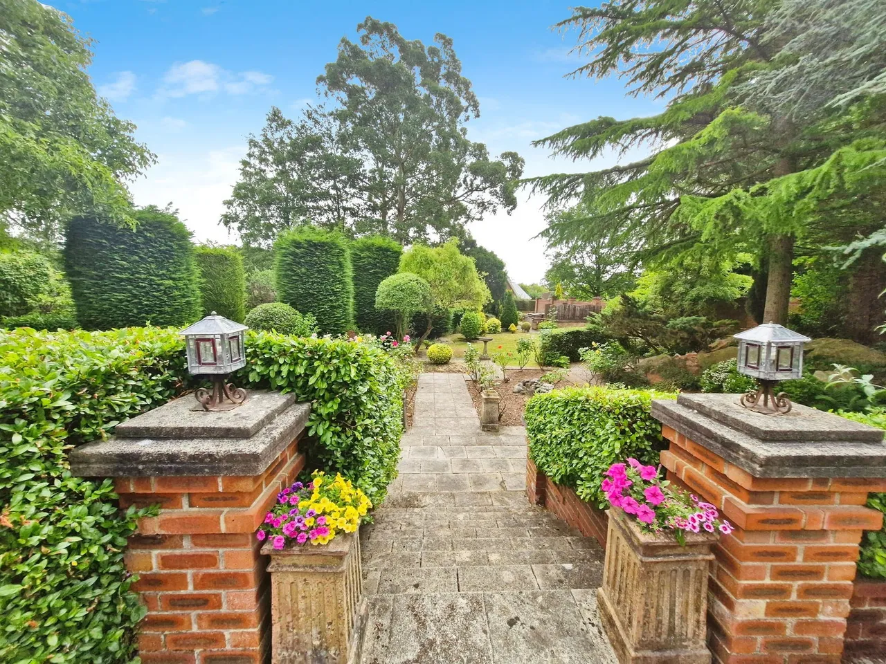 Hall Park, Swanland, HU14, photo 18