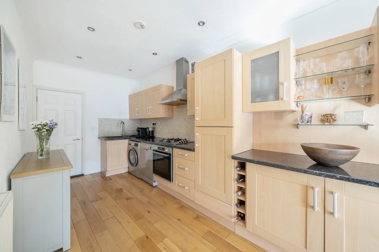 Welldon Crescent, Harrow, HA1, photo 8