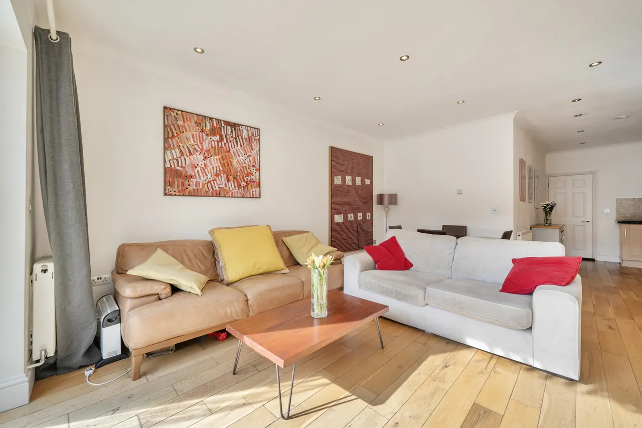 Welldon Crescent, Harrow, HA1, photo 9