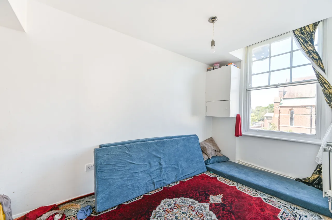 3c Dollis Hill Lane, London, photo 7
