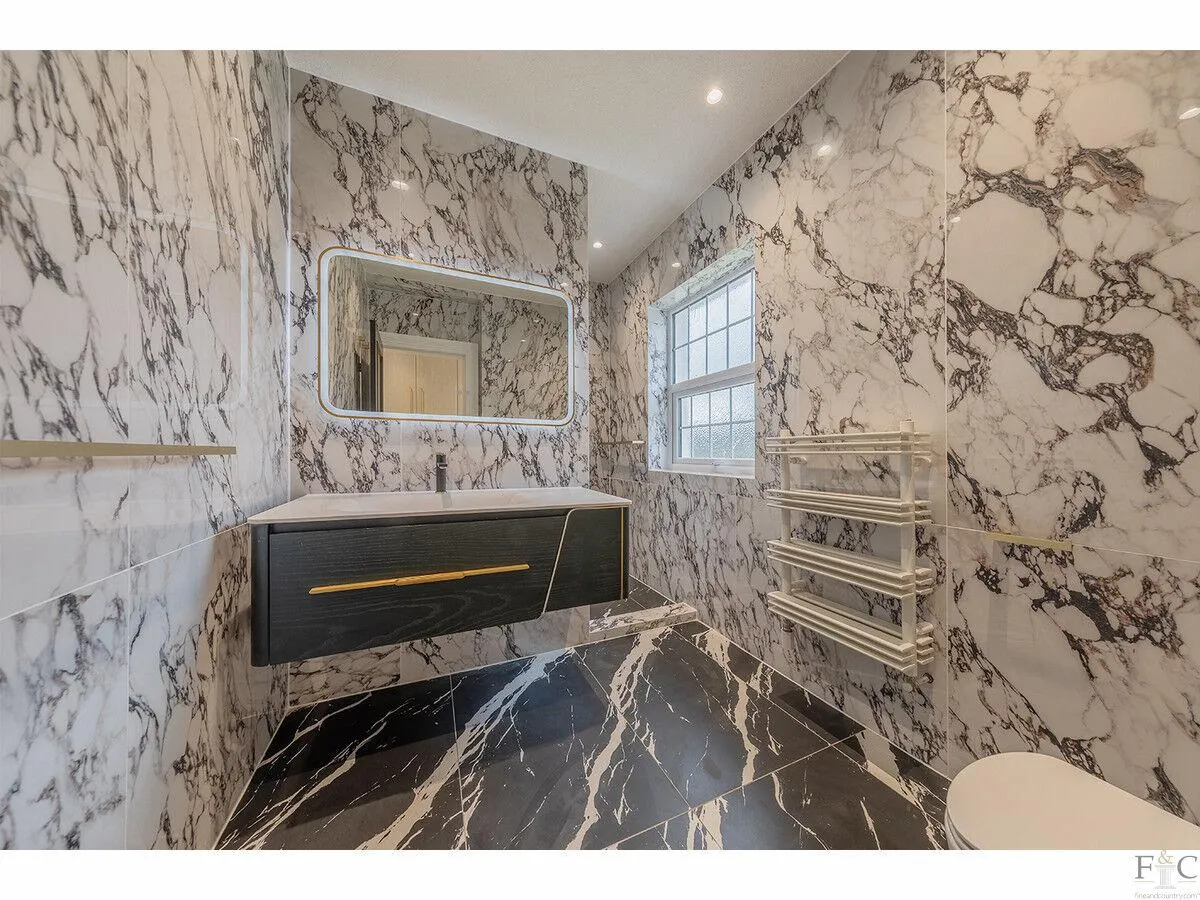 Stoughton Drive South, Leicester, LE2, photo 22