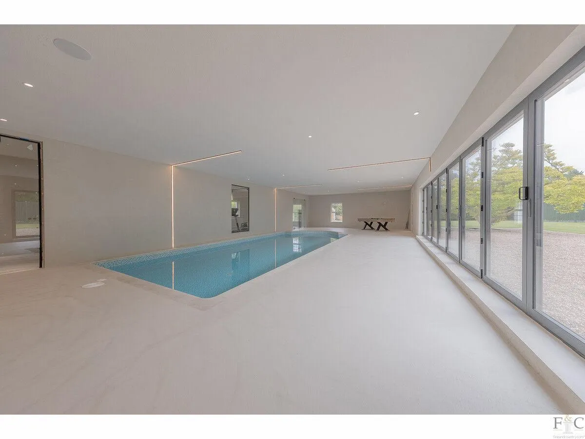 Stoughton Drive South, Leicester, LE2, photo 25
