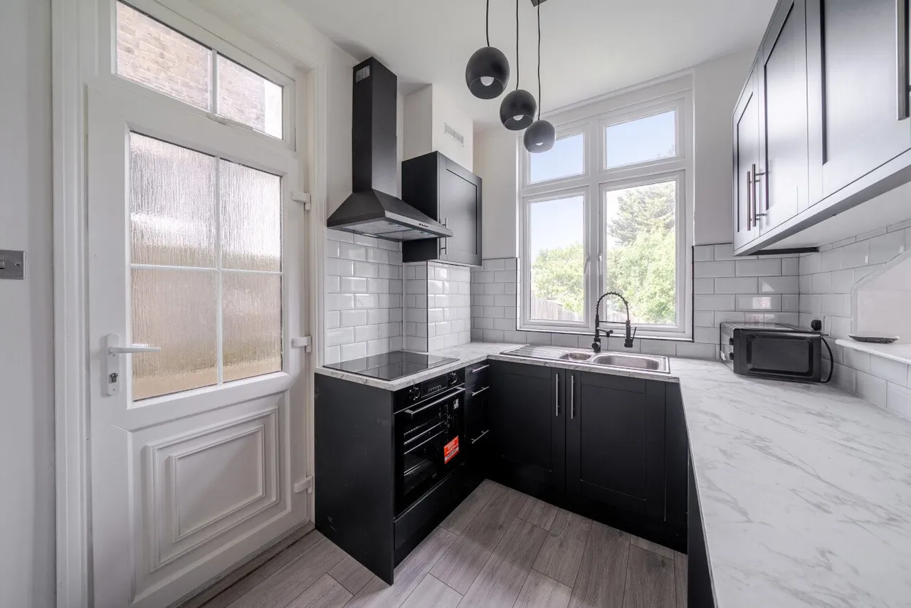 Bellingham Road, Catford London, SE6, photo 3