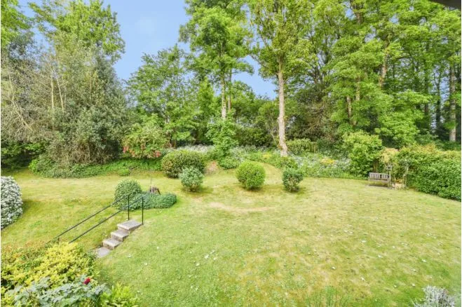 Flers Court, Warminster, BA12, photo 5