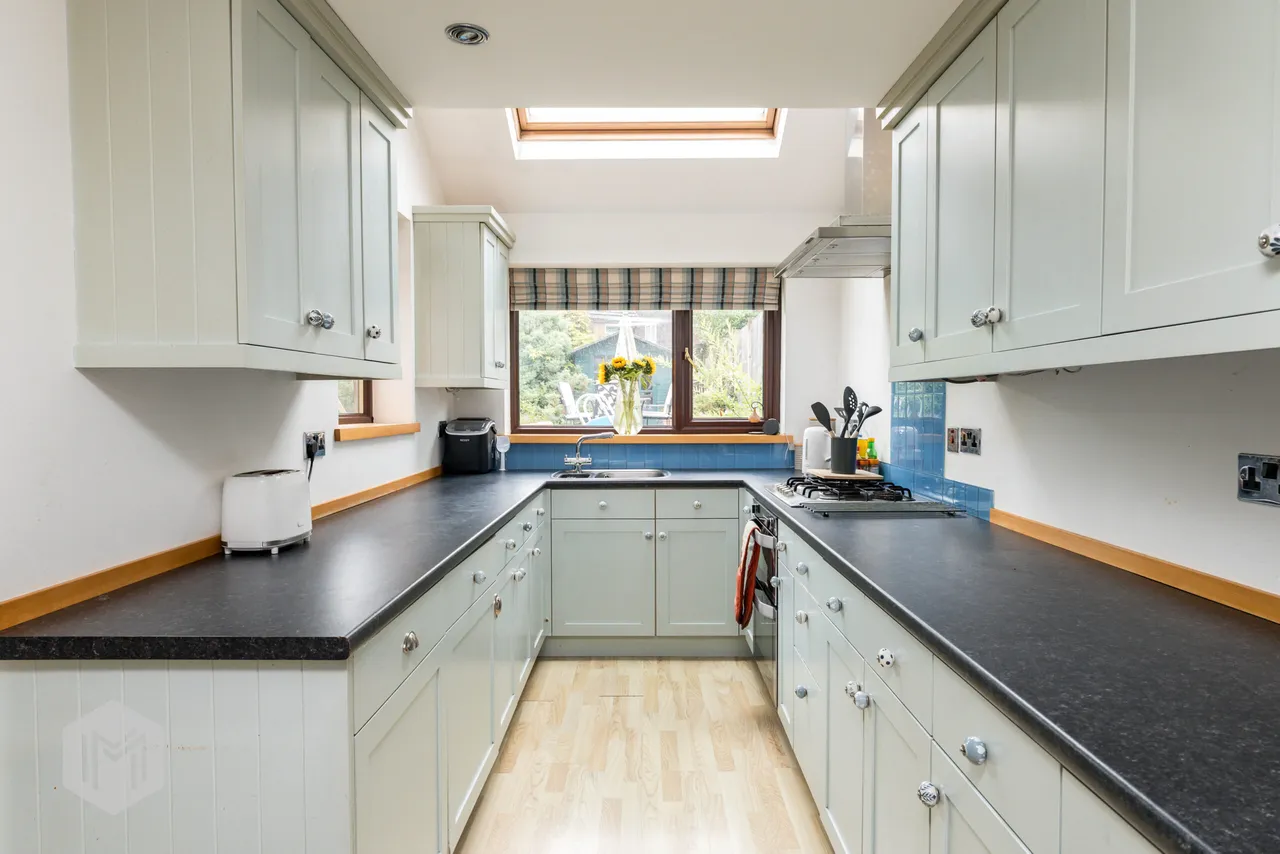 Bardsley Close, Bolton, BL2, photo 4