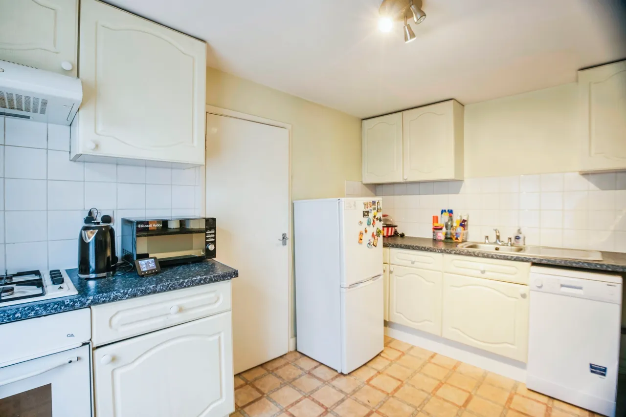 Godstone Road, Kenley, CR8, photo 6