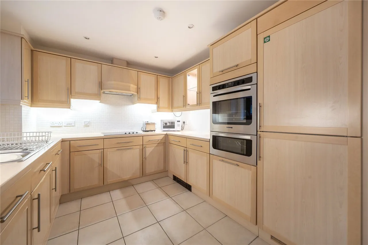 Mortley Close, Tonbridge, TN9, photo 14