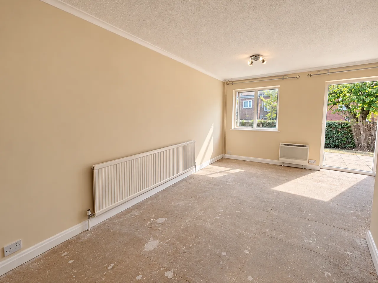 Winstanley Road, NN8, photo 2