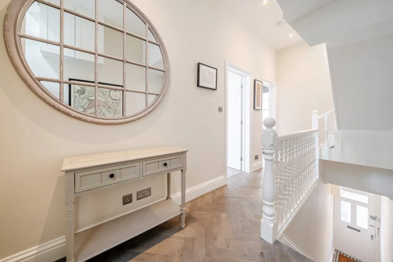 Lurline Gardens, Battersea, SW11, photo 10