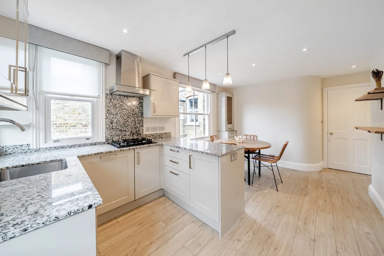 Lurline Gardens, Battersea, SW11, photo 6