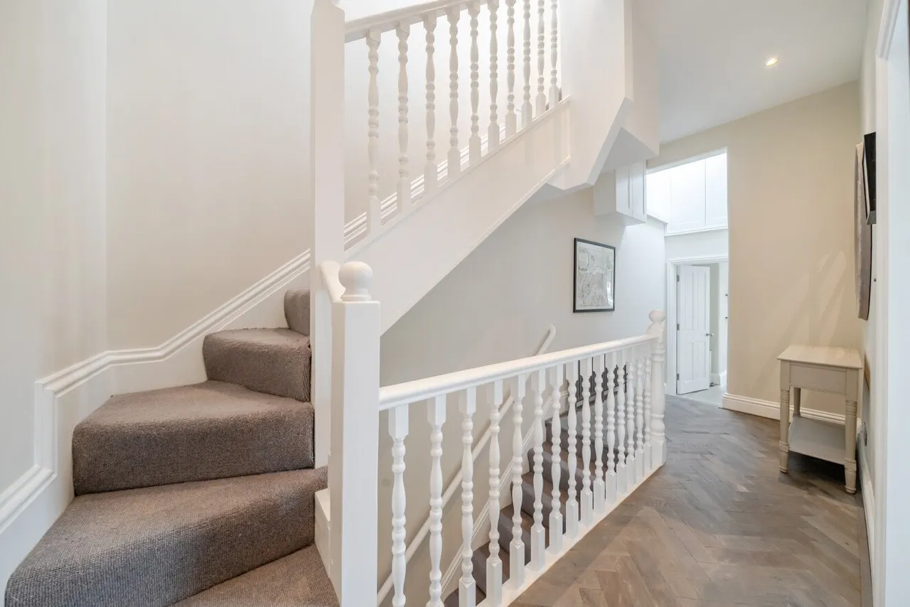Lurline Gardens, Battersea, SW11, photo 16