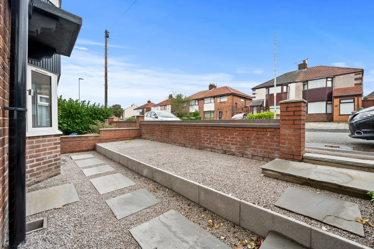 Leach Lane, Sutton Leach, WA9, photo 26