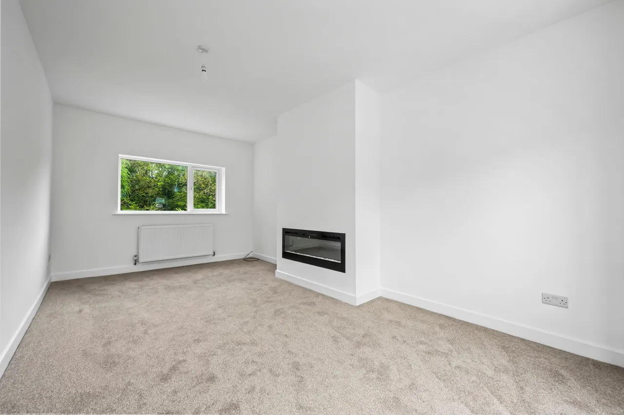 Leach Lane, Sutton Leach, WA9, photo 3