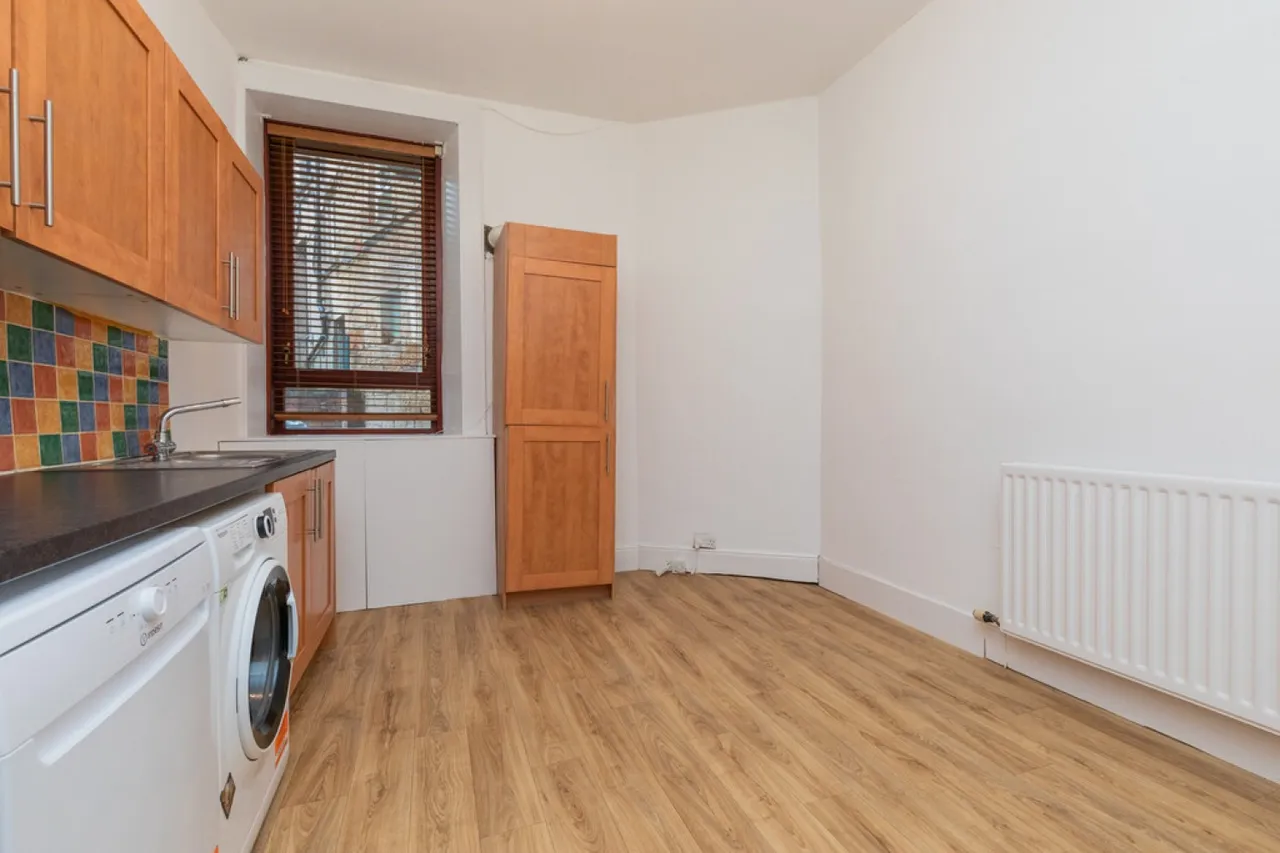 Wardlaw Drive, Rutherglen, G73, photo 9