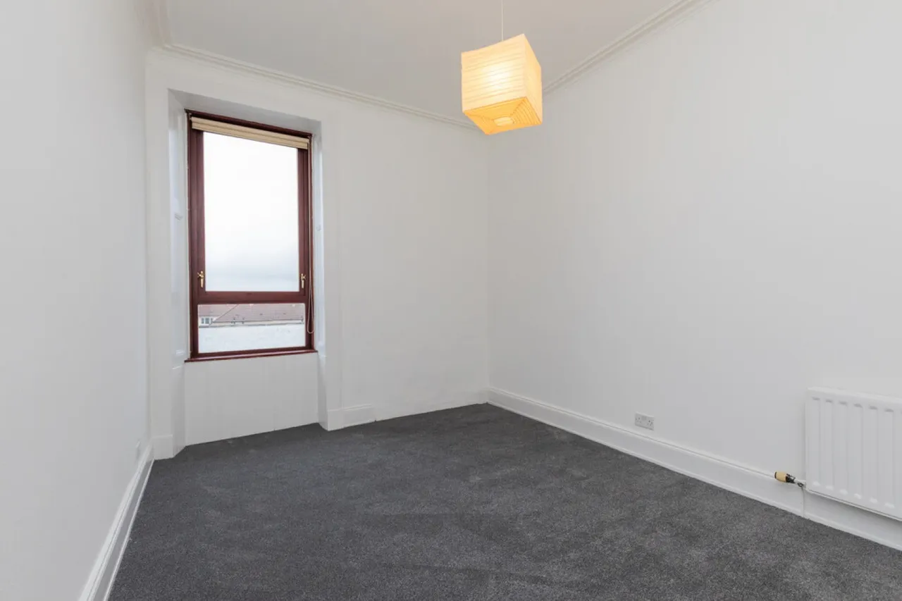 Wardlaw Drive, Rutherglen, G73, photo 17