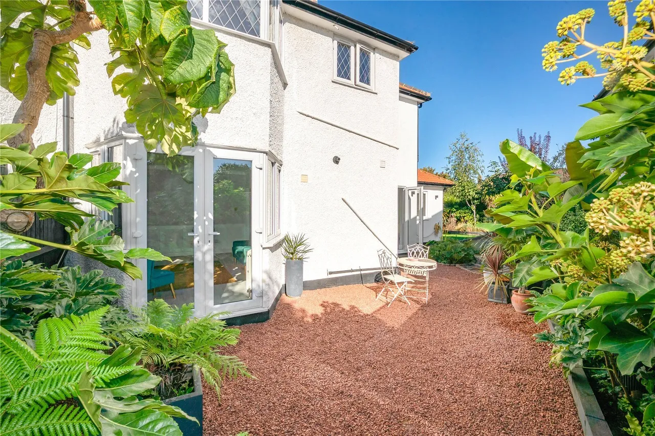 Short Way, Twickenham, TW2, photo 16