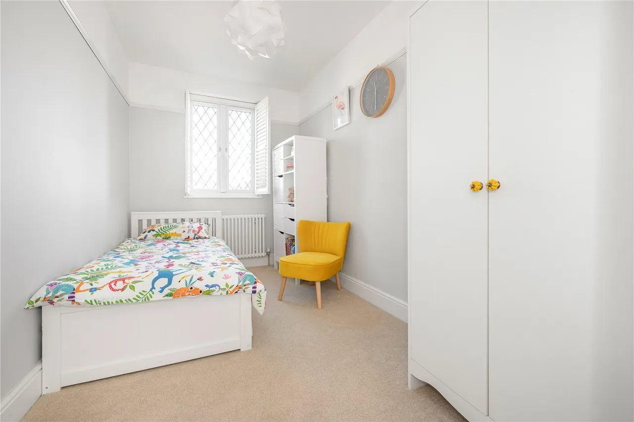 Short Way, Twickenham, TW2, photo 9