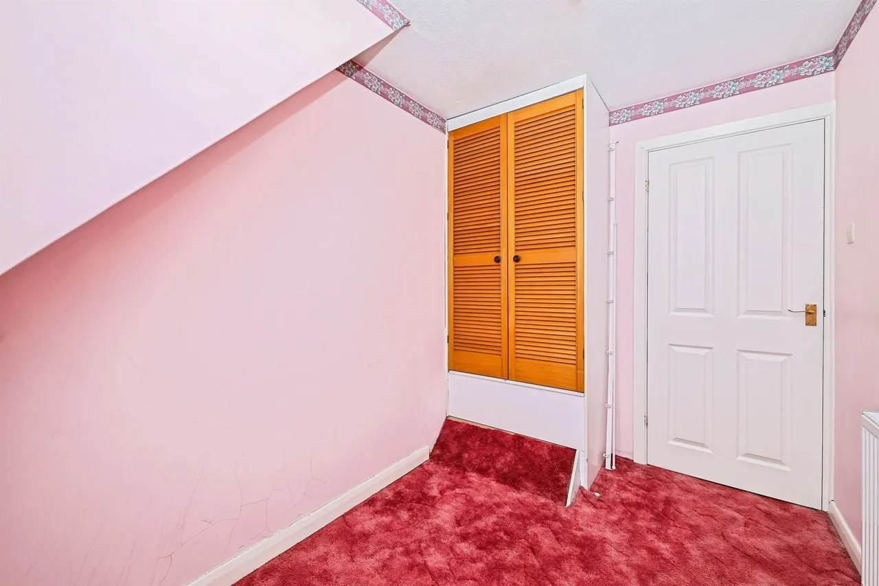 Sunningdale Drive, Ilkeston, DE7, photo 13