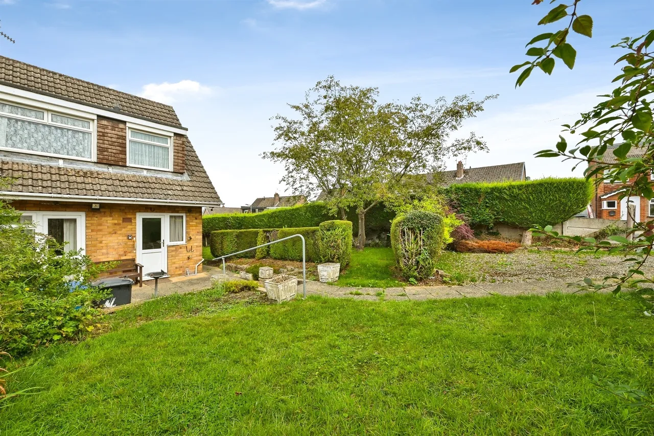 Sunningdale Drive, Ilkeston, DE7, photo 17