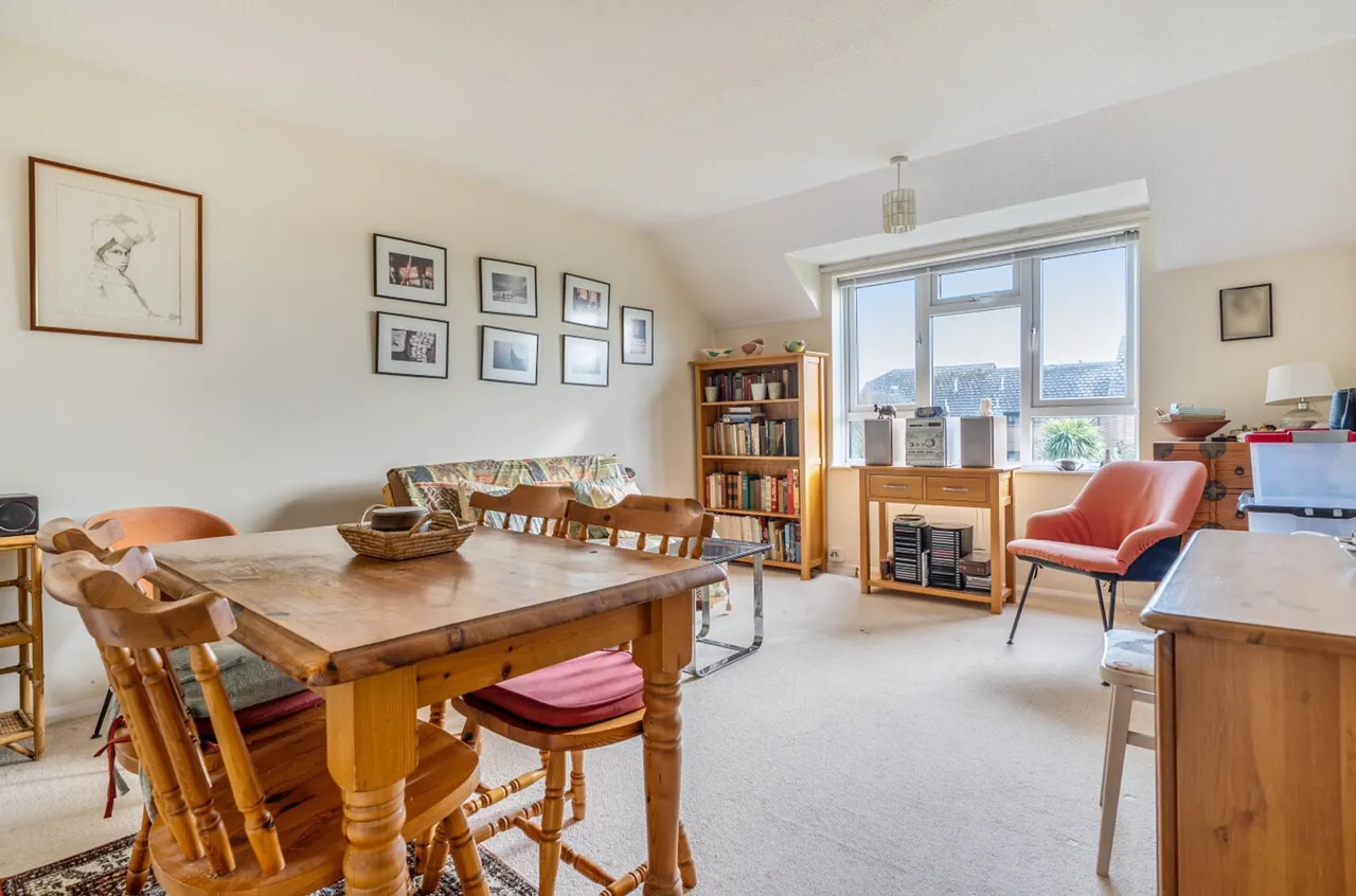 Kingfisher Court, Middleton On Sea, PO22, photo 10